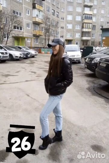 Кепка кожаная женская