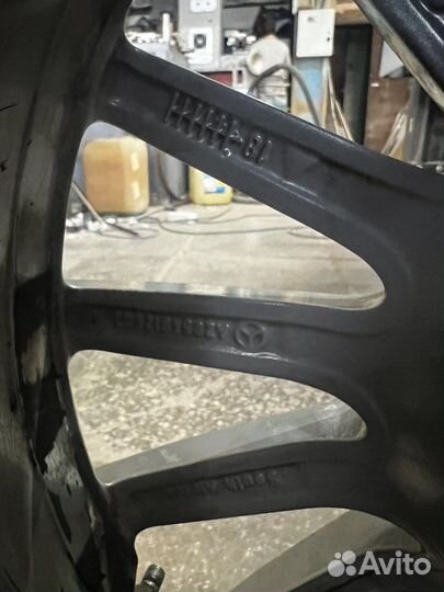 Оригинальные диски с резиной Mercedes W205