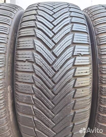 Michelin Alpin 6 215/60 R16 99H