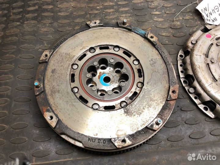 Маховик Kia Sportage 3 2.0 бензин 6мкпп