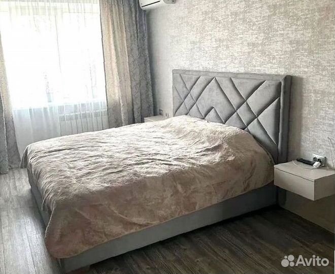 Кровать двуспальная мягкая на заказ