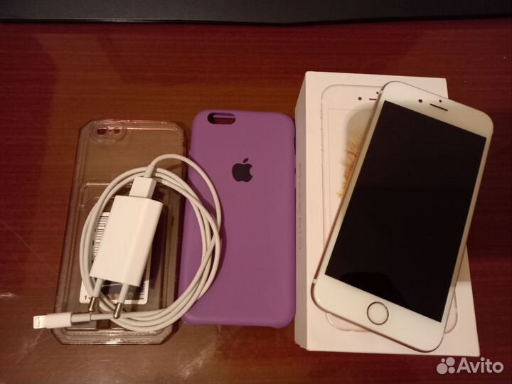 Телефон iPhone 6s