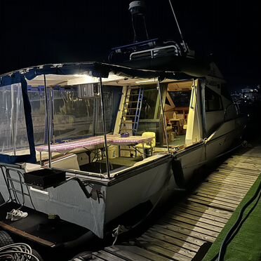 Моторная яхта Majesty Yachts 120