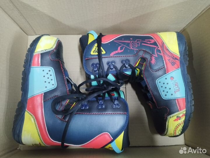 Сноуборд 130 ботинки 35 крепления