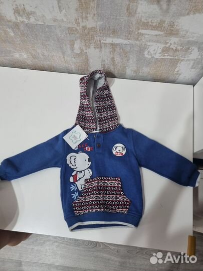 Кофта детская новая