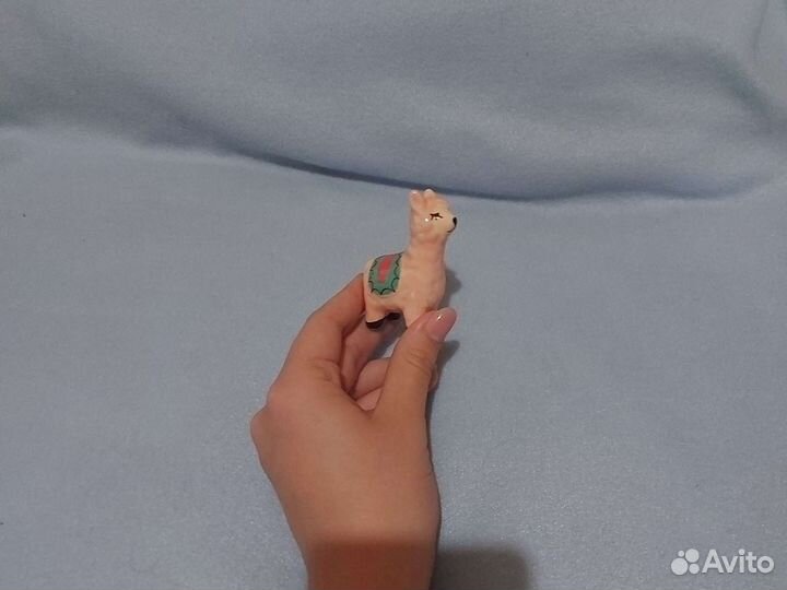 Фигурка Лама