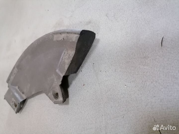 Кожух ремня грм 3.0 Ford Taurus 2 1992-1996