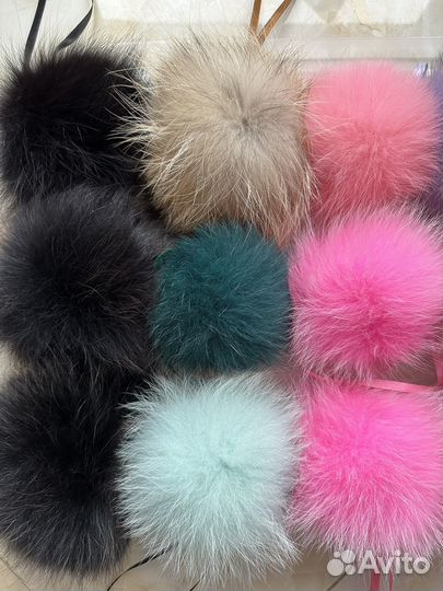 Помпоны песец