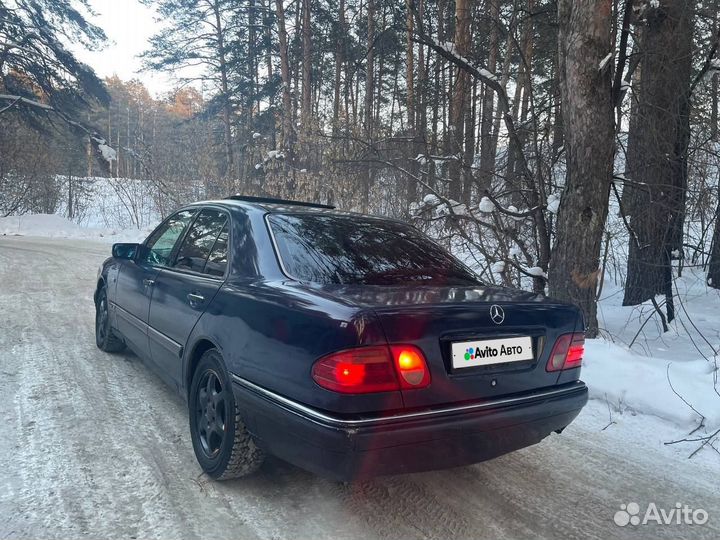 Mercedes-Benz E-класс 2.3 МТ, 1997, 476 000 км