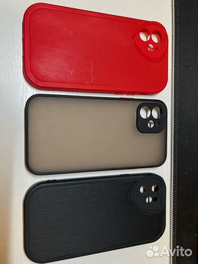 Чехлы на iPhone 12