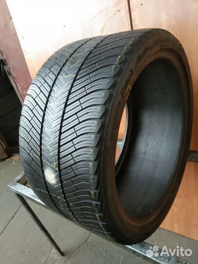 Michelin Pilot Alpin PA4 295/30 R20
