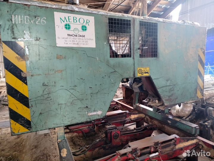 Станок горизонтальный ленточнопильный по дереву