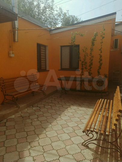 2-к. квартира, 45 м², 1/1 эт.