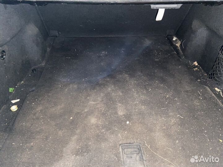 Обшивка багажника Mercedes E-Class W211