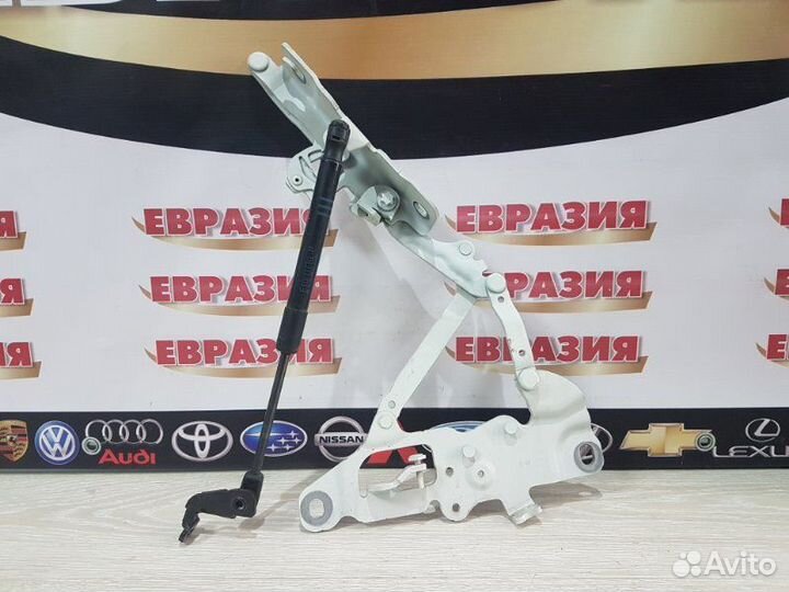 Петля капота передняя правая Bmw 5-Series F10