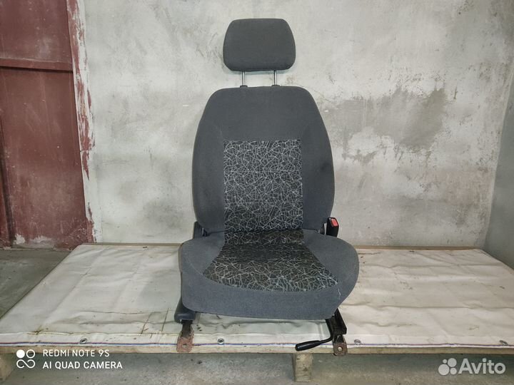 Сидение переднее правое Шевроле Ланос