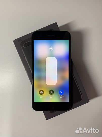 iPhone 8 Plus, 64 ГБ