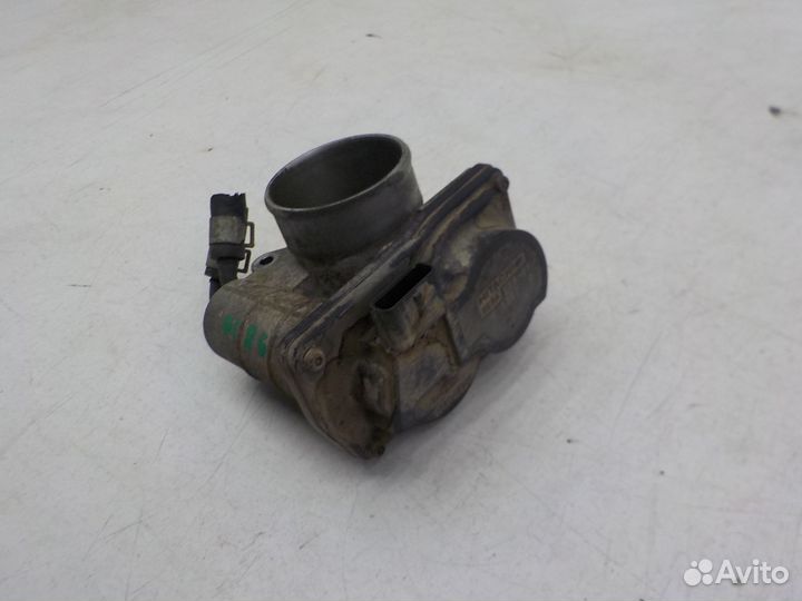 Заслонка дроссельная Nissan Juke 2011