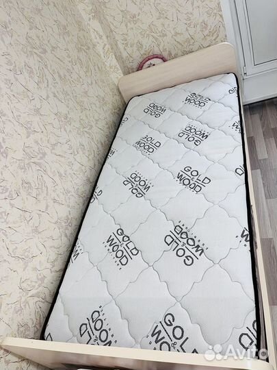 Матрас 200х90