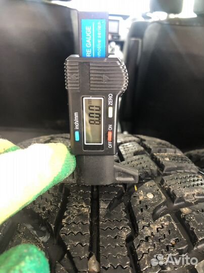 Kumho I'Zen RV Stud KC16 215/60 R17