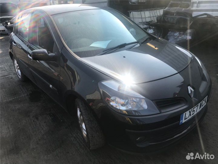 Разбор на запчасти Renault Clio