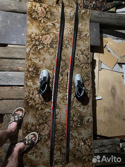 Беговые лыжи Madshus с креплением и ботинками