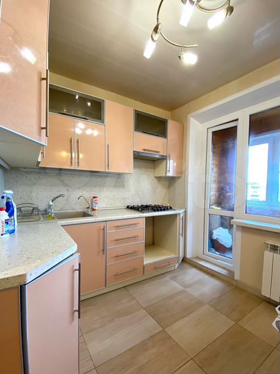 2-к. квартира, 52 м², 9/9 эт.