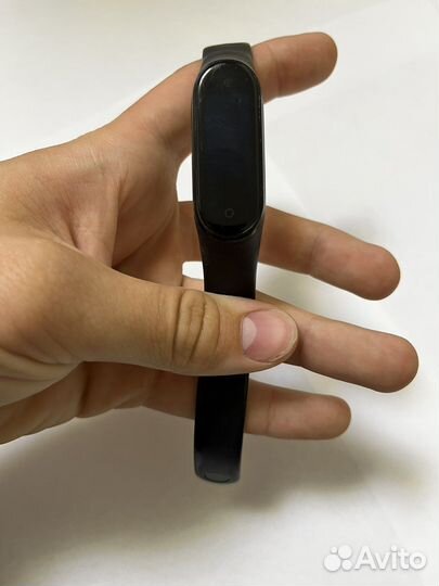 Фитнес-браслет Xiaomi Mi Smart Band 4