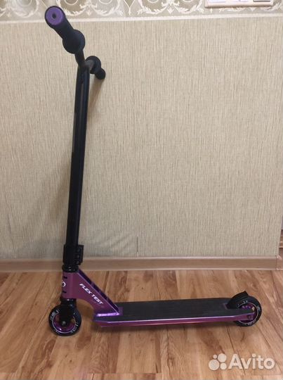 Трюковой самокат tech team