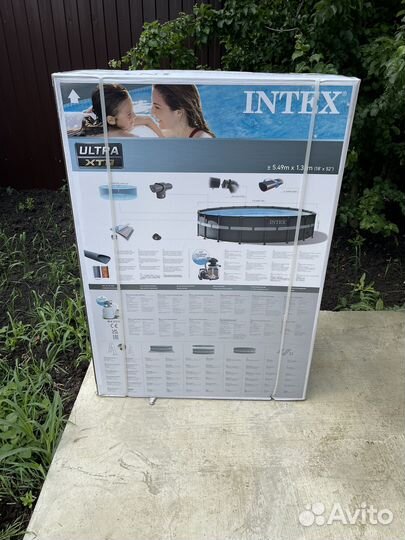 Каркасный бассейн intex 26330 Ultra XTR 549х132 см