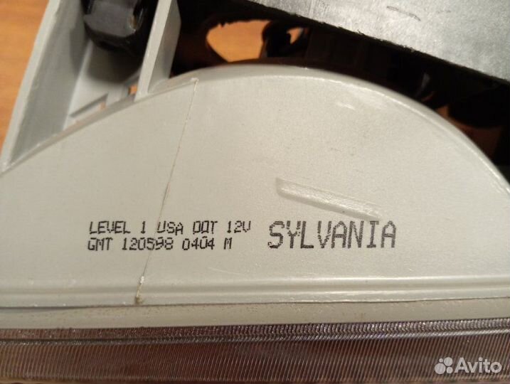 Фара передняя левая Chevrolet Suburban 1992-2006