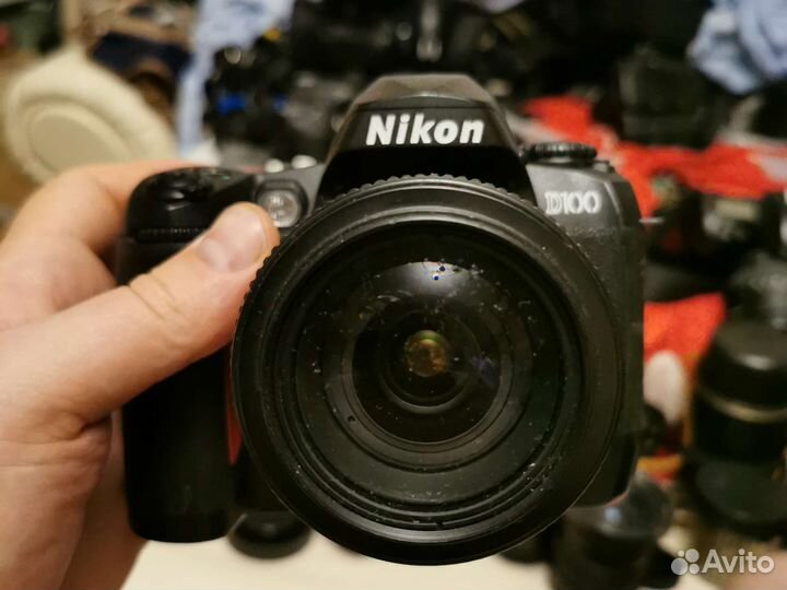 Nikon D100 тушка