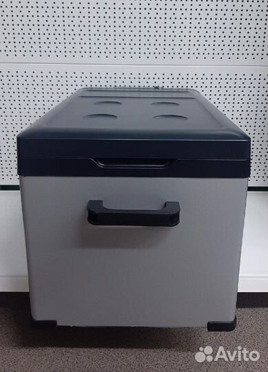 Автомобильный холодильник 30 л