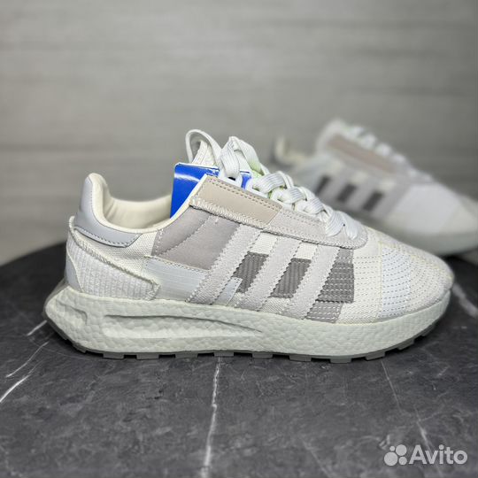 Adidas Retropy e5