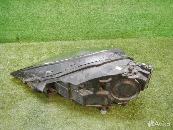 Фара правая Porsche Cayenne