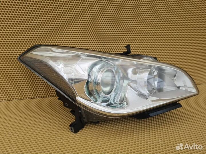 Фара передняя правая Infiniti M25 M37 Y51