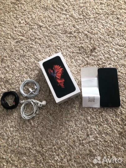 iPhone 6S, 32 ГБ