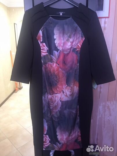 Платье женское