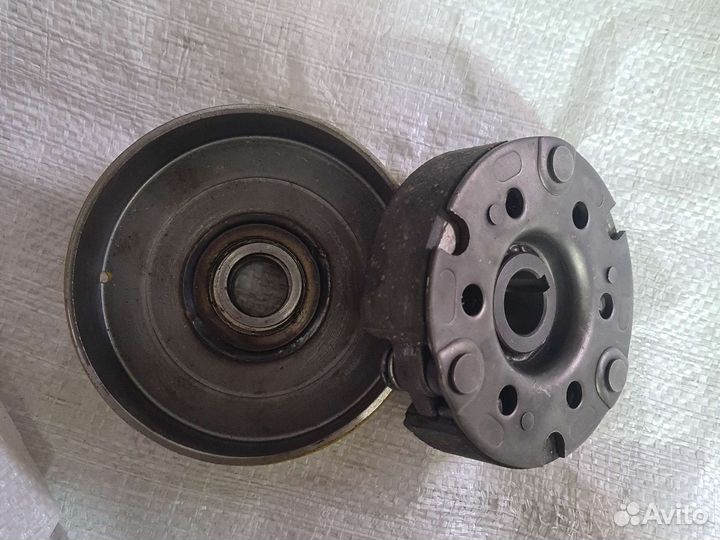 Сцепление центробежное 20мм шаг 428 зубов 17