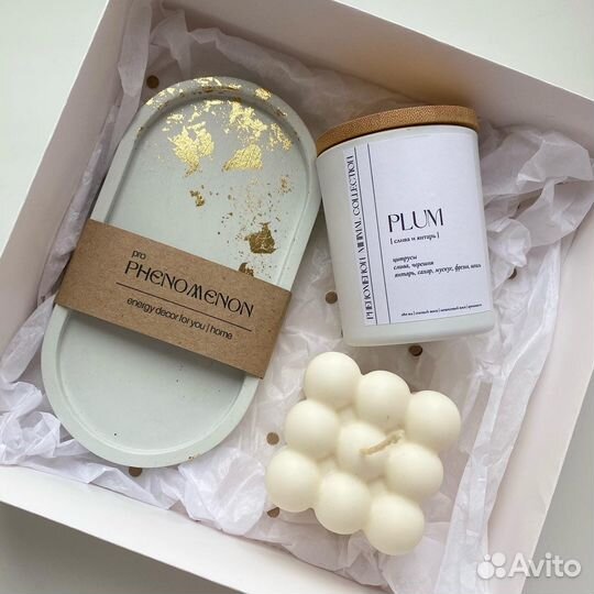 Подарочные наборы со свечами и декором