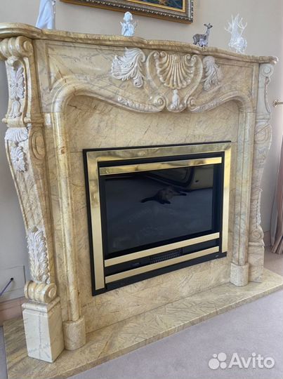 Камин электрический из итальянского мрамора
