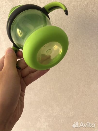 Поильник с трубочкой