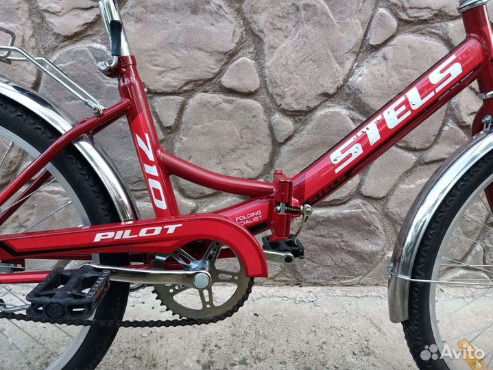 Stels pilot 710