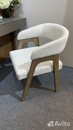 Стулья обеденные букле мягкие