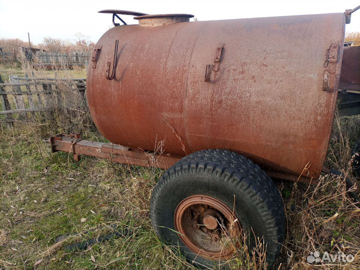 Бочка прицепная 3 куба