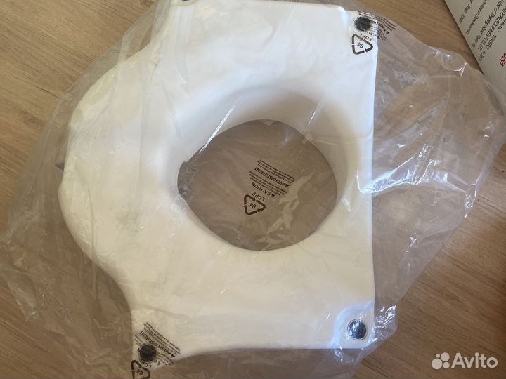 Сиденье (насадка) для унитаза Армед С60250