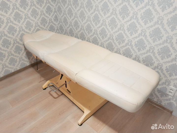 Педикюрное кресло на гидравлике