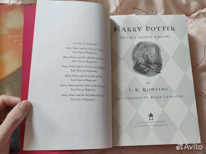 Книга на английском Harry potter and the deathly
