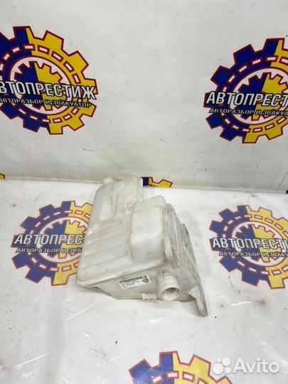 Бачок омывателя Skoda Octavia A7 2013