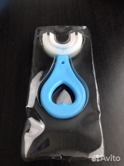 Зубная щетка детская